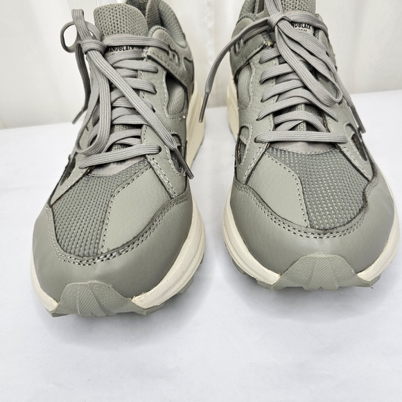 BrandBlack Aura 130 Leather & Mesh Sneaker In Grey Size 8 Vibram Sole main image 15